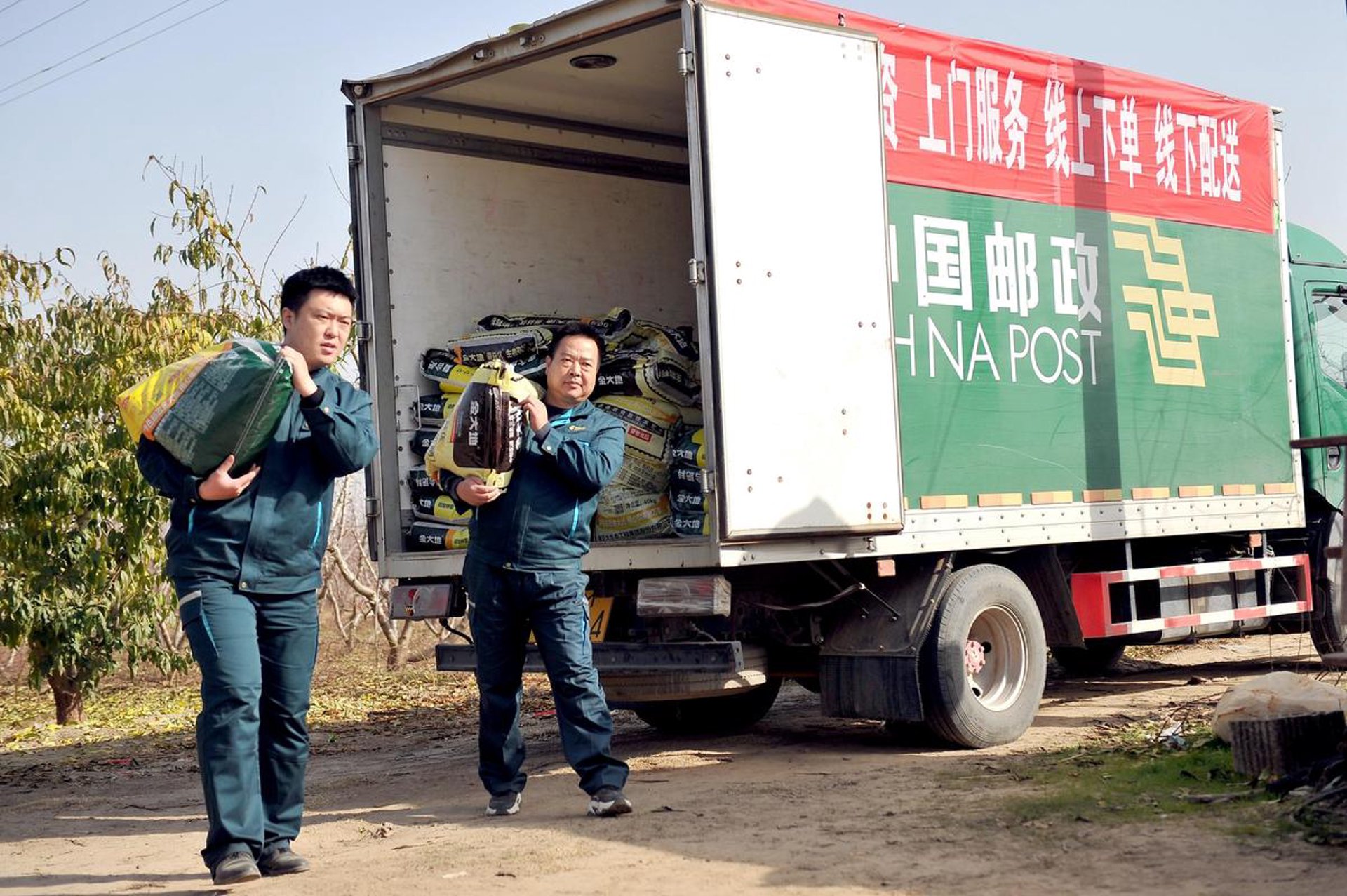 高安物流公司如何选？瑞景鸿物流以整车零担与仓储配送实力护航货运